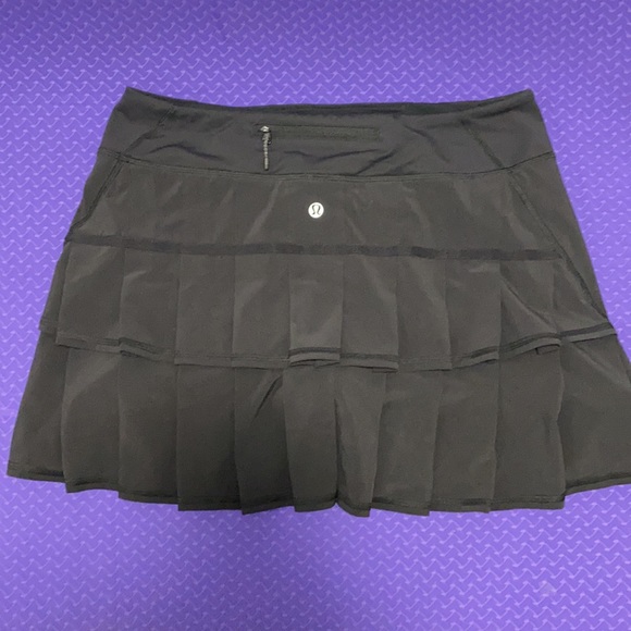 Lululemon Run: Pace Setter Skirt Black size 6 - Picture 7 of 8